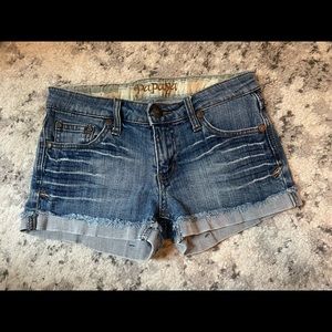 Papaya denim shorts
